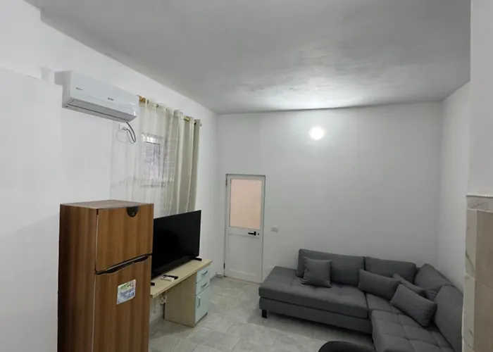Taku * Durrës